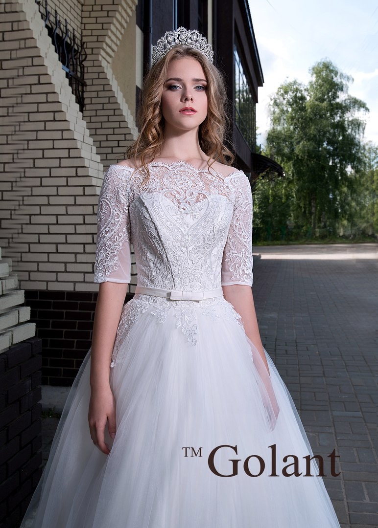 Изображение Белое свадебное платье с рукавами Елена