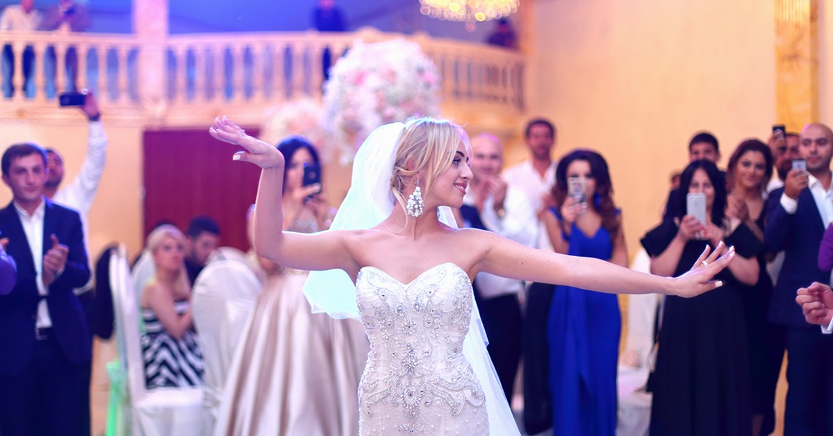Изображение ведущий на армянскую свадьбу Юрий Тунян