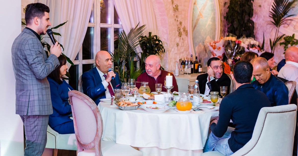 Изображение армянский ведущий на свадьбу в Москве Юрий Тунян