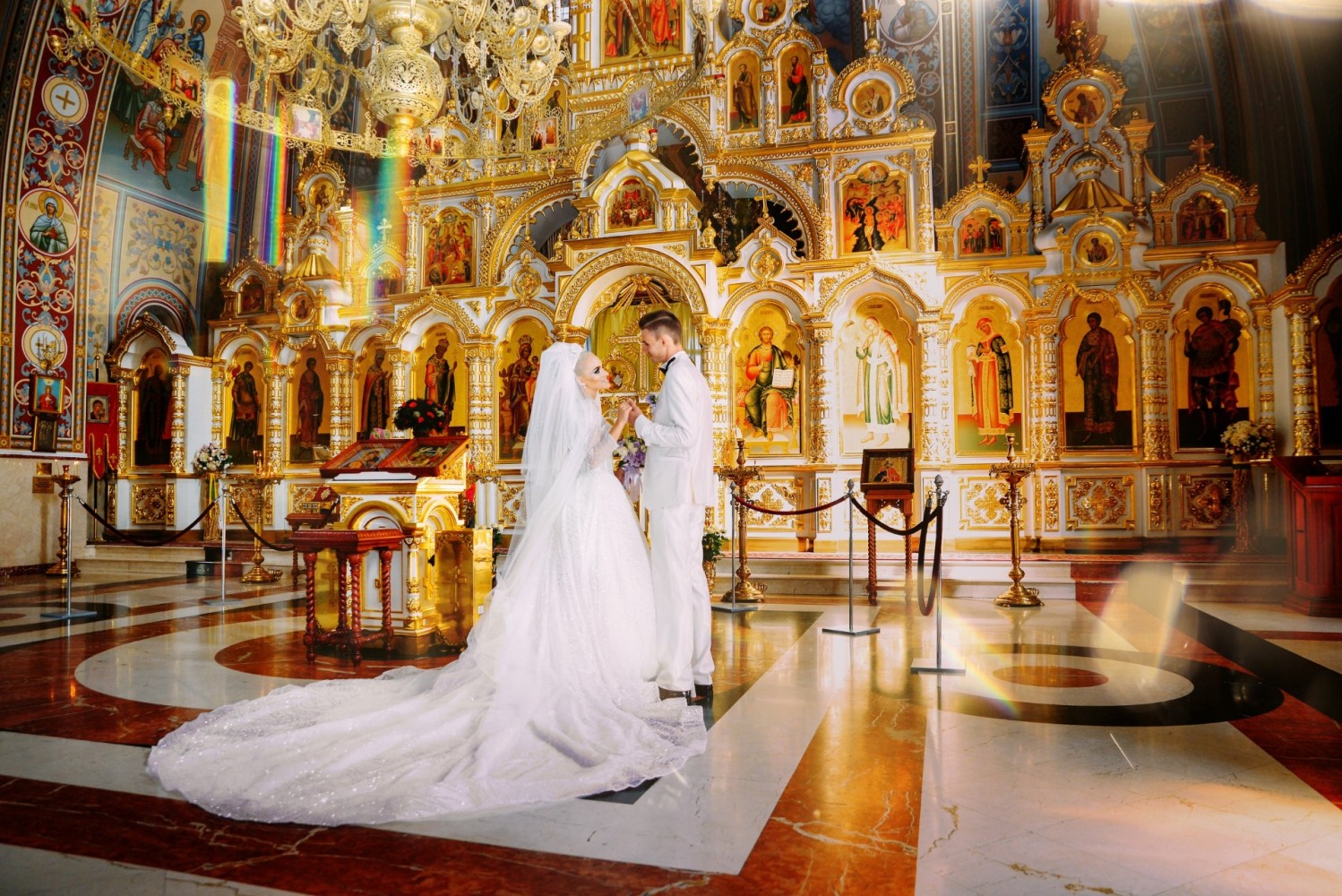Изображение венчание в храме владимира сочи