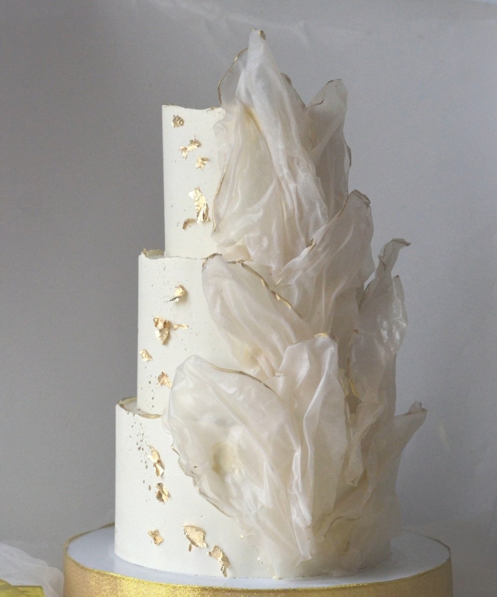 Изображение Белый торт с парусами